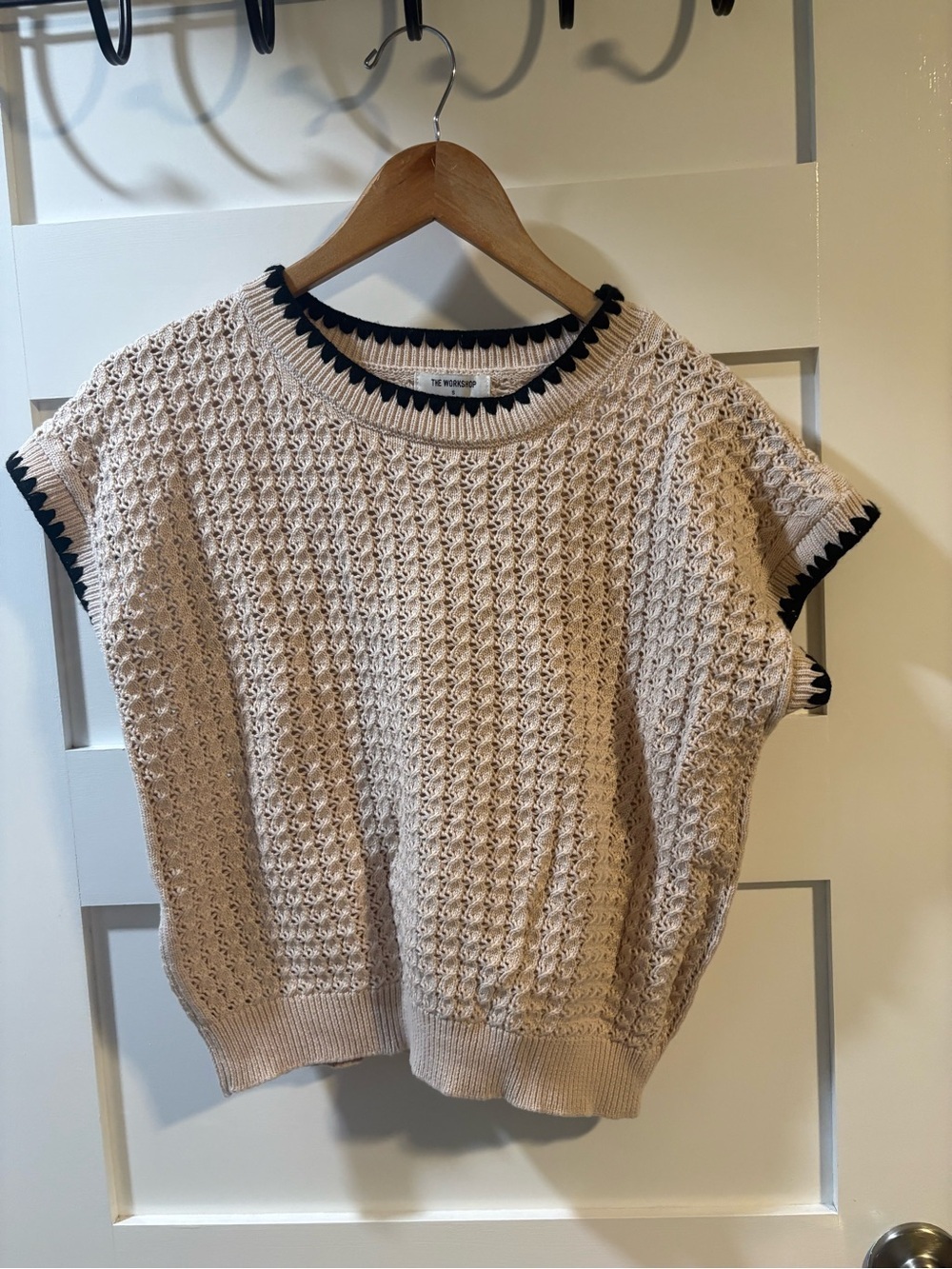 The Workshop Women’s Small Crochet Open Knit Sweater Vest Cream Black - Picture 2 of 5